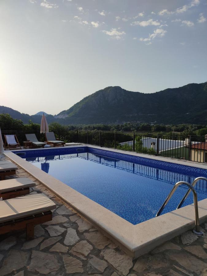 Apartments Kingfisher Virpazar Buitenkant foto