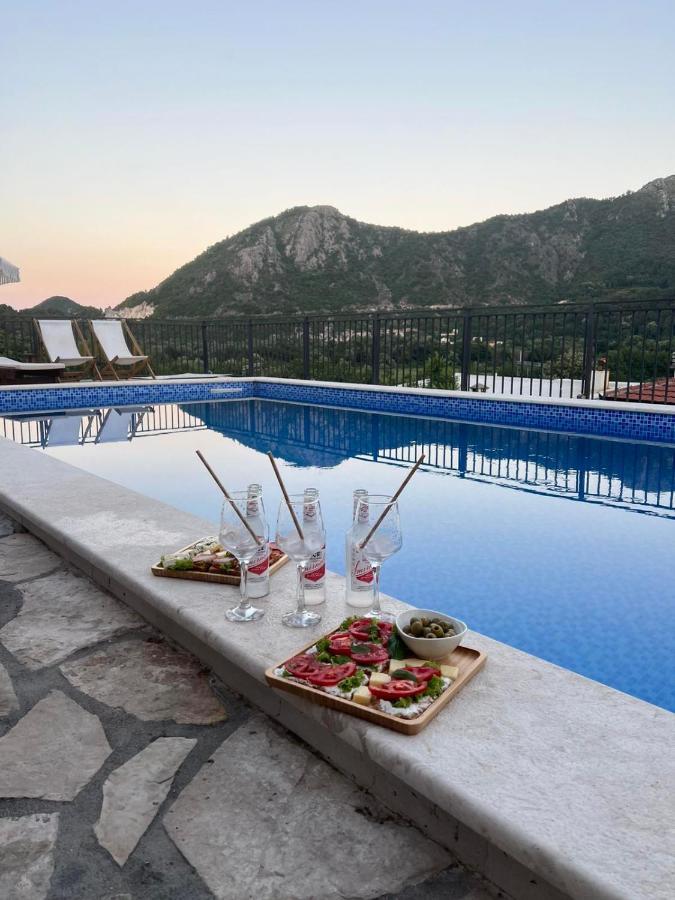 Apartments Kingfisher Virpazar Buitenkant foto